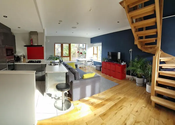 Riverside Modern Gem In Dublin